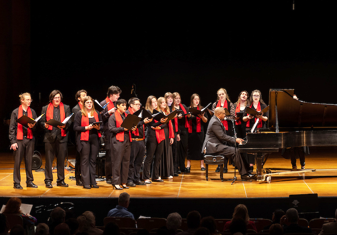 Photo of choir performing.
